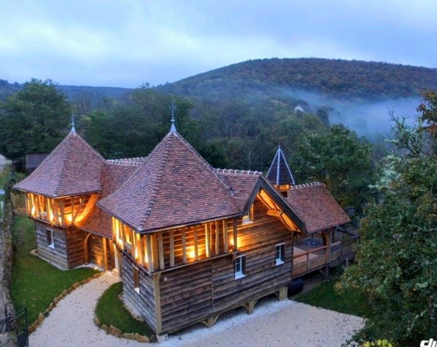 Gite Du Chateau Du Clos Voucheot, Grand Spa De Nage La Bussière-sur-Ouche Exterior foto